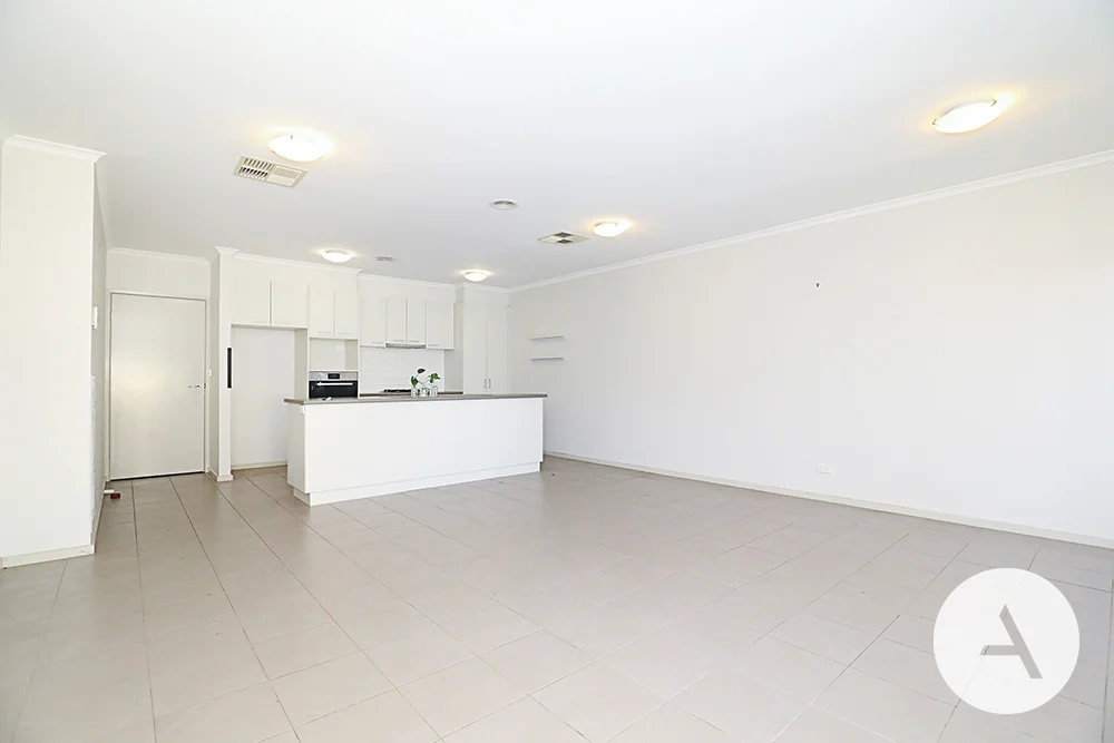 Additional image 3 of 40 Lorna Lippmann Lane, Bonner ACT 2914