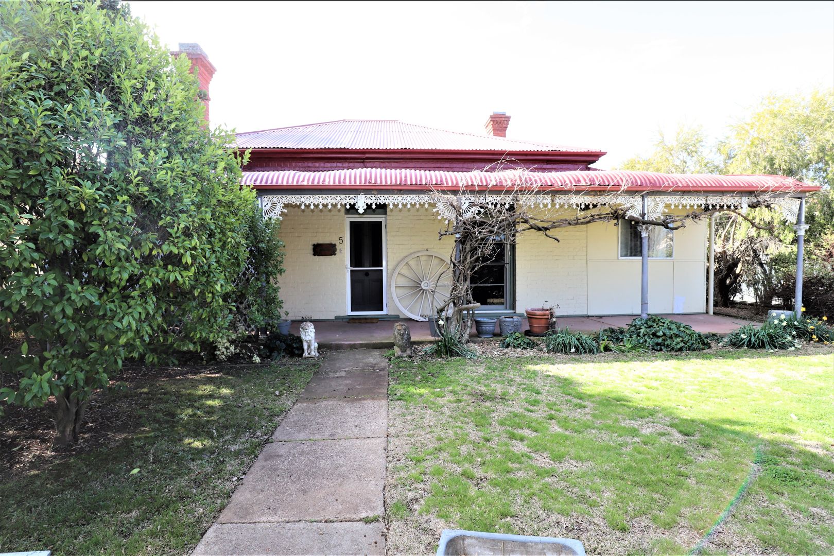 5 Justin Street, Cootamundra NSW 2590, Image 1