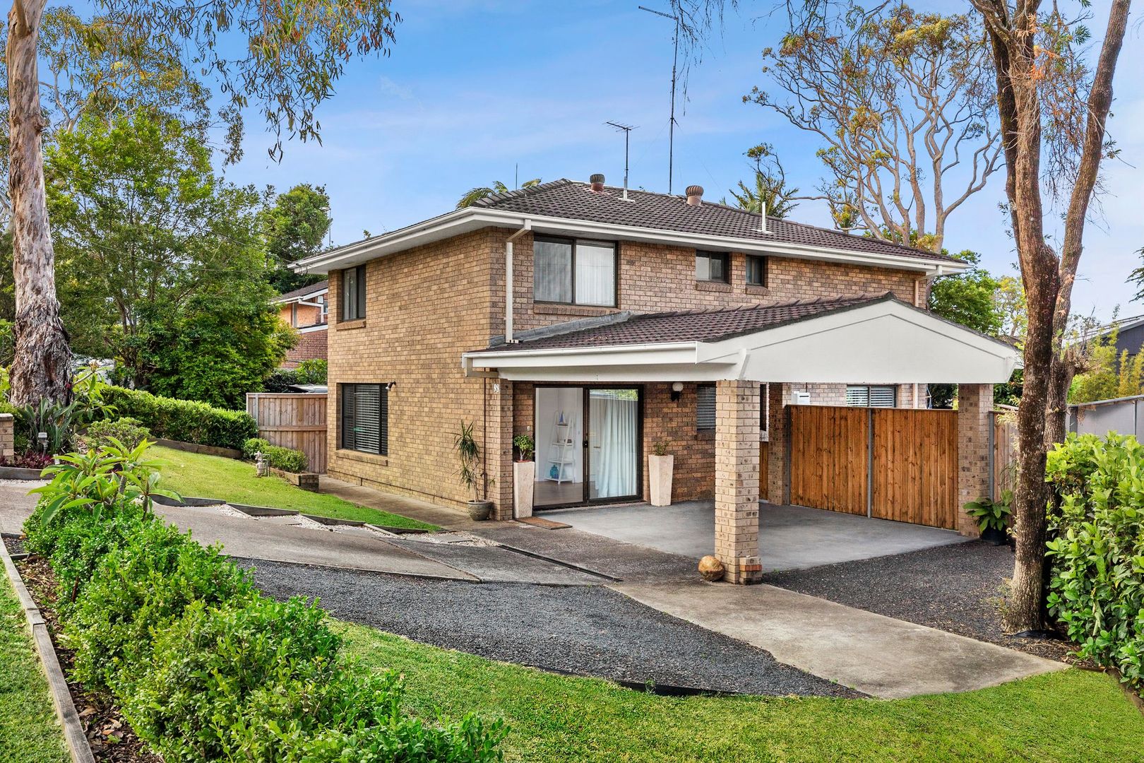 98 Darley Street West, Mona Vale NSW 2103, Image 2