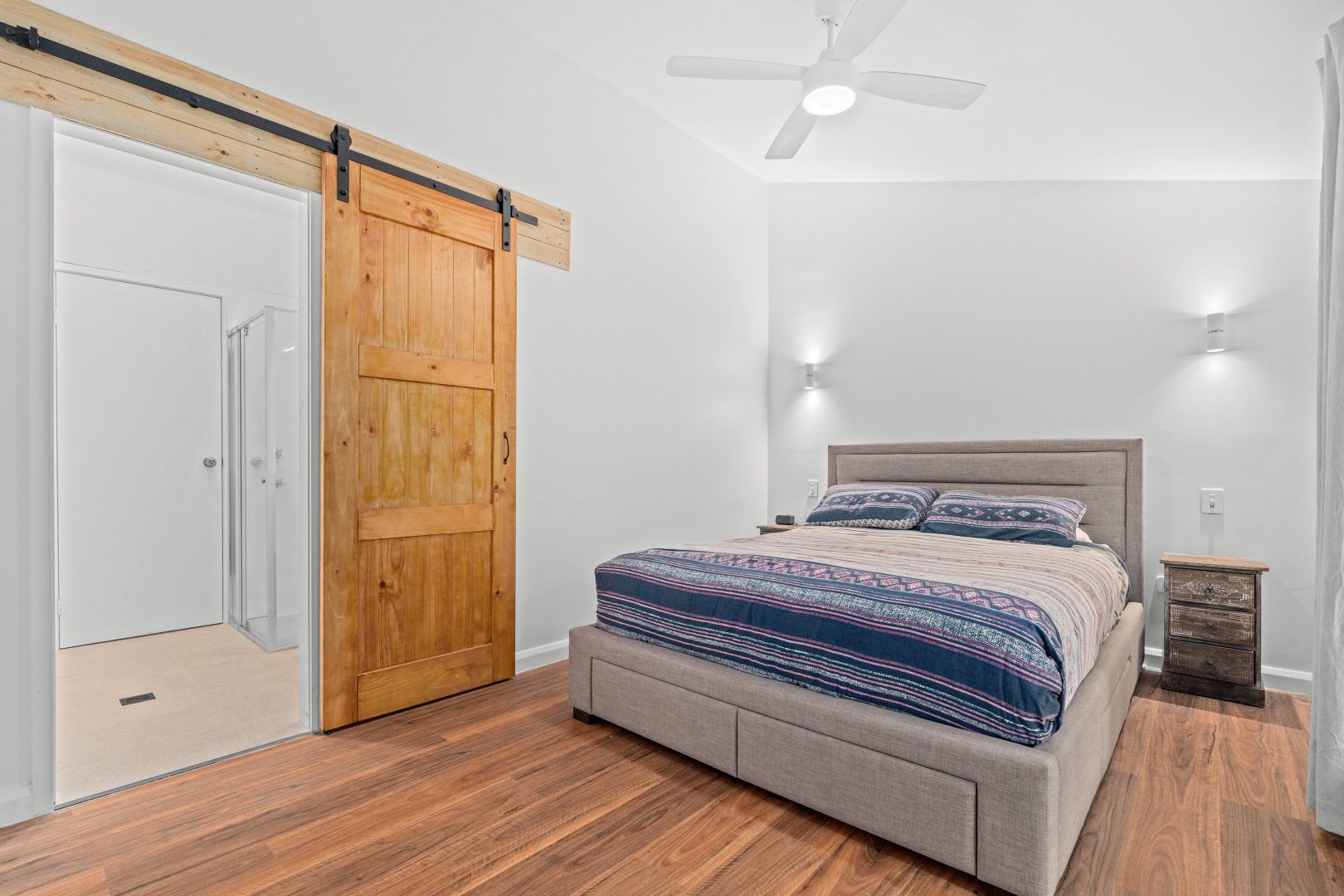 10 Tulip Street, Springfield NSW 2250 - House For Rent | Domain