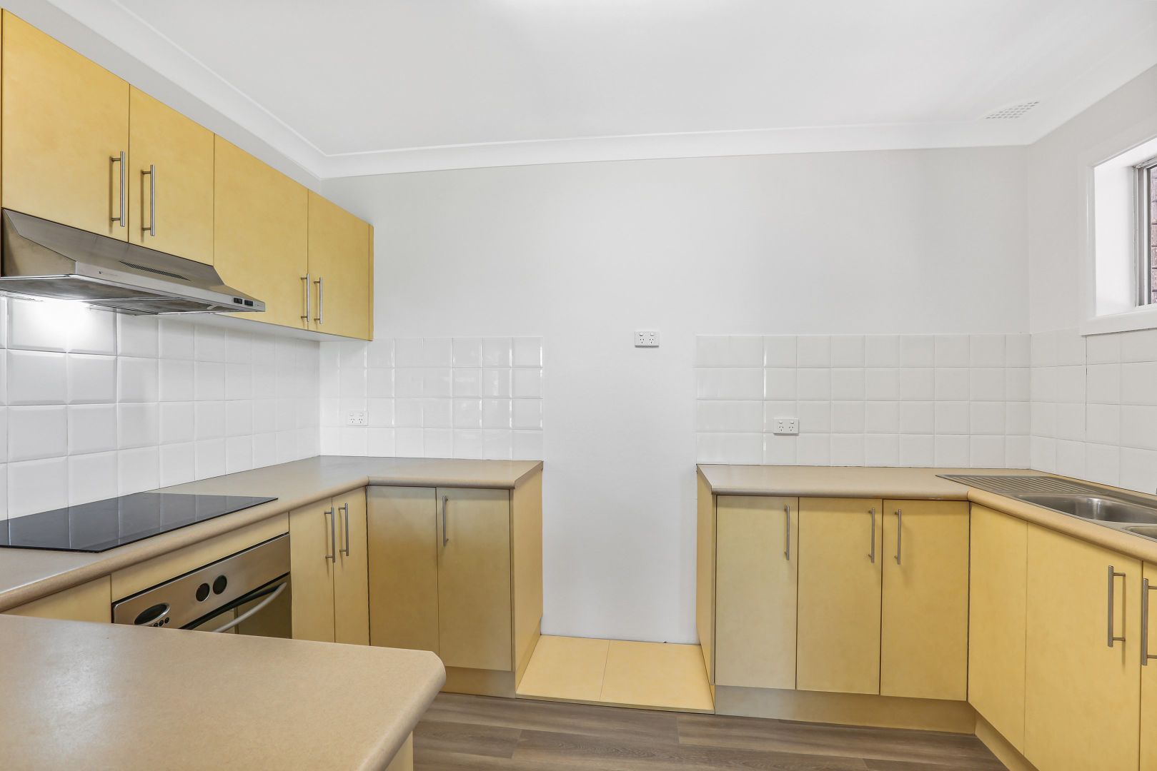 6/29 Prince Edward Dr, Brownsville NSW 2530, Image 1