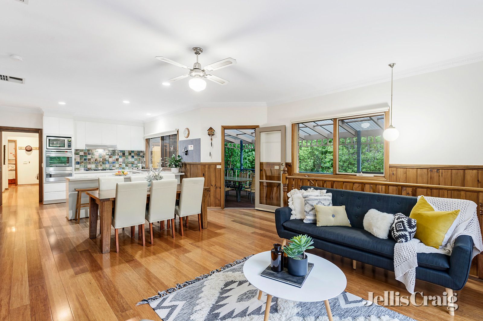 26 Drummer Hill Lane, Mooroolbark VIC 3138, Image 2