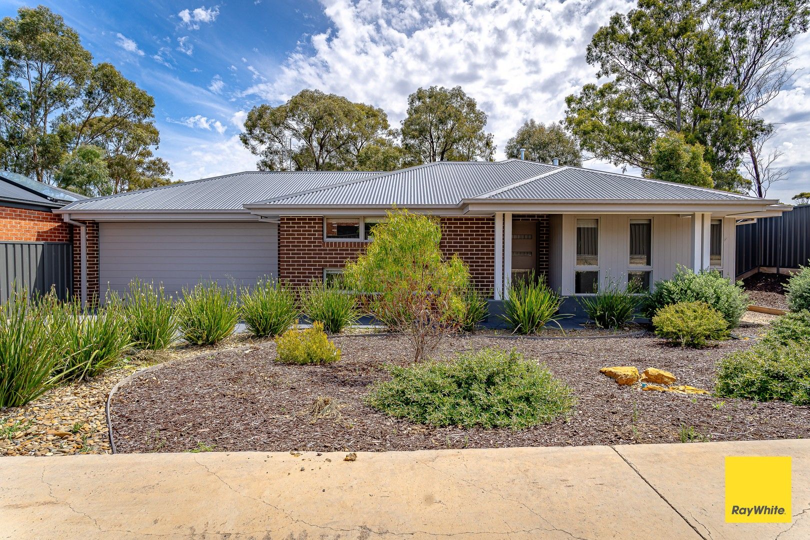 3 bedrooms House in 7/61A Jobs Gully Road EAGLEHAWK VIC, 3556