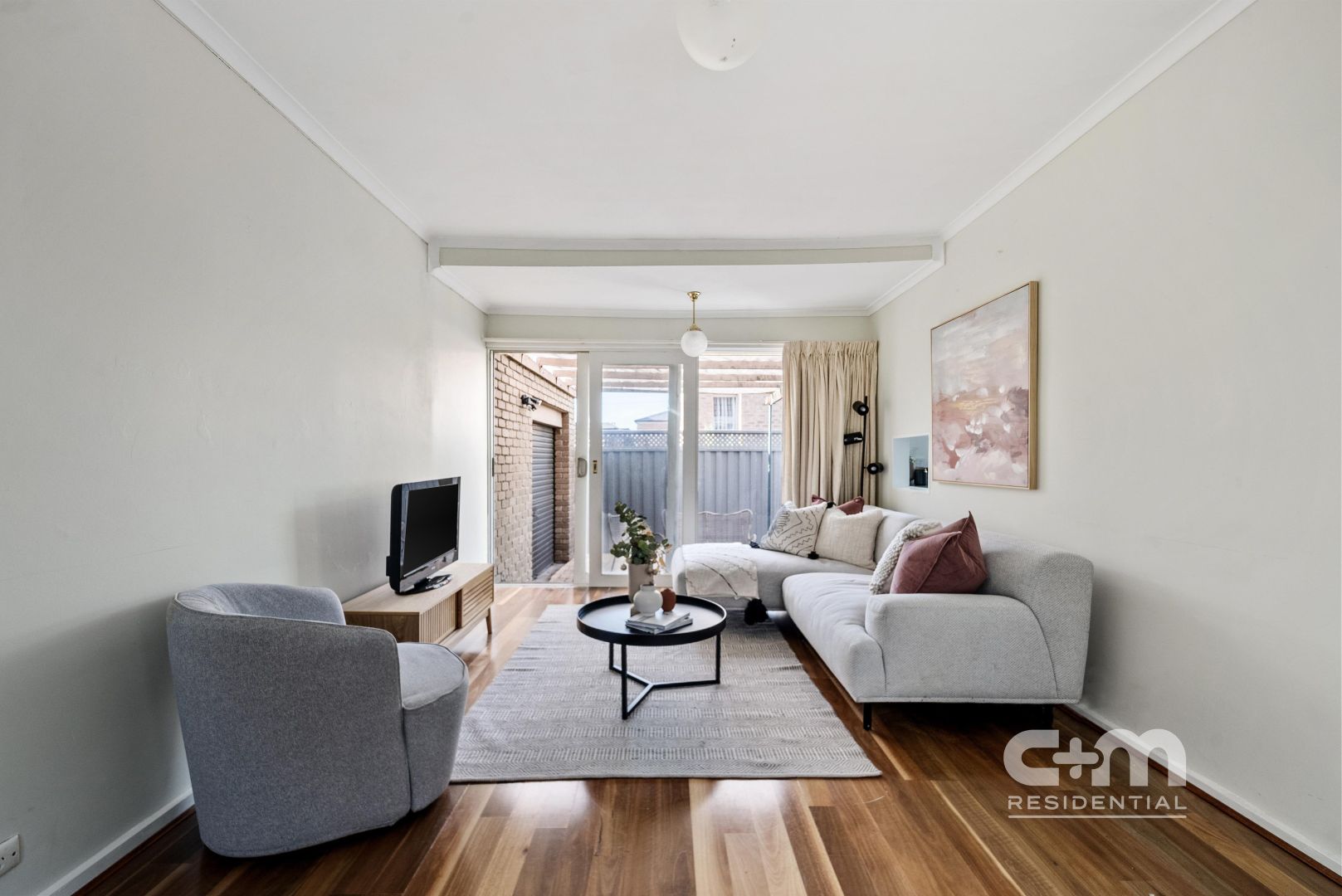 3/4 Lex Grove, Oak Park VIC 3046, Image 2