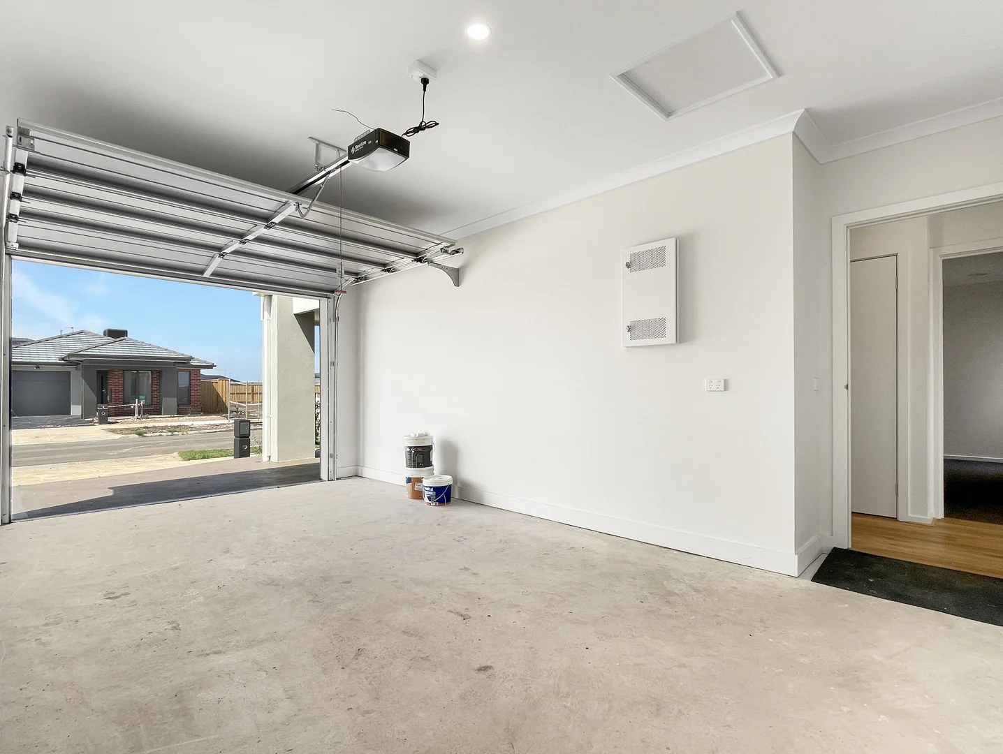 Additional image 14 of 4 Savona Way, Manor Lakes VIC 3024