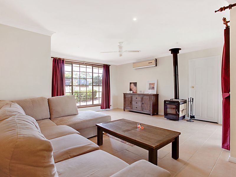 24B William Street, THE OAKS NSW 2570, Image 1