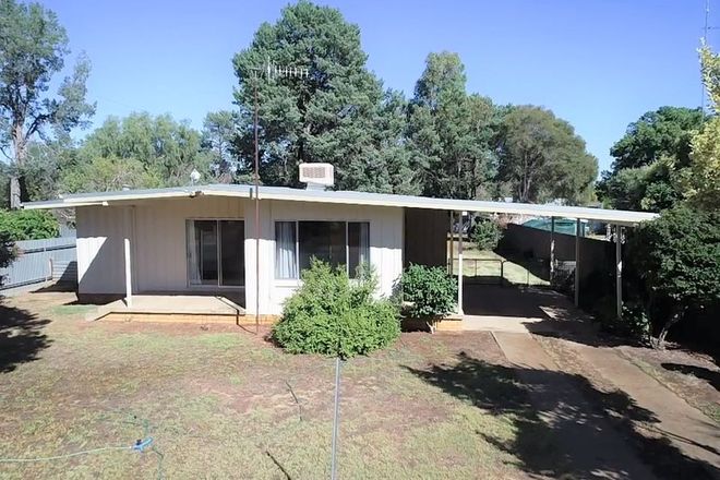Picture of 22 Bluebonnet Crescent, COLEAMBALLY NSW 2707