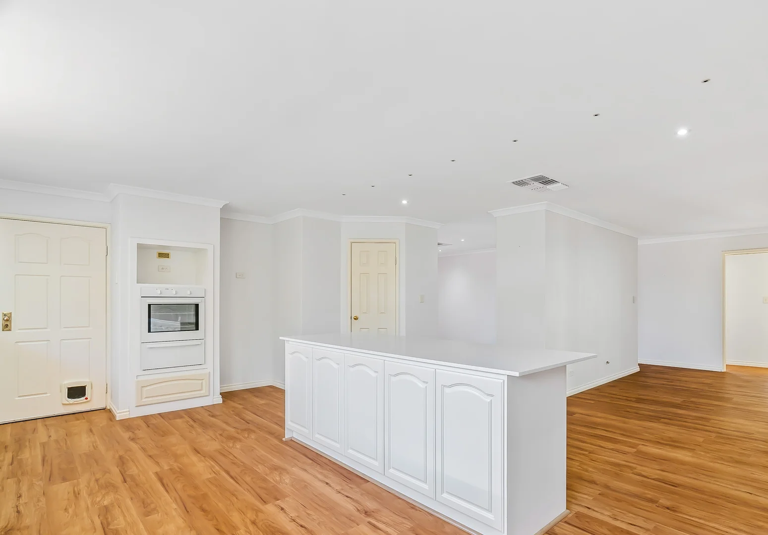 Additional image 11 of 18 Lakehurst Way, Atwell WA 6164