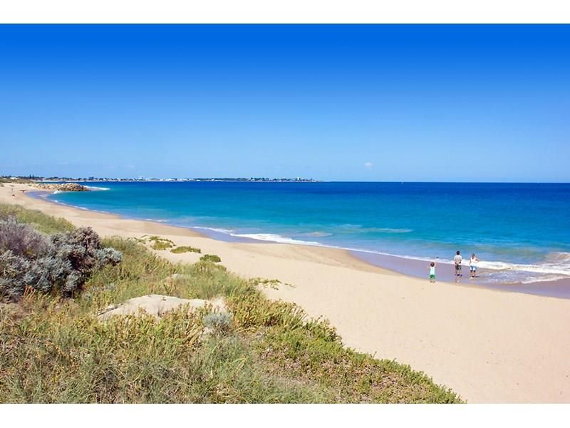 Lot 206 Baroda Way, Madora Bay WA 6210, Image 1