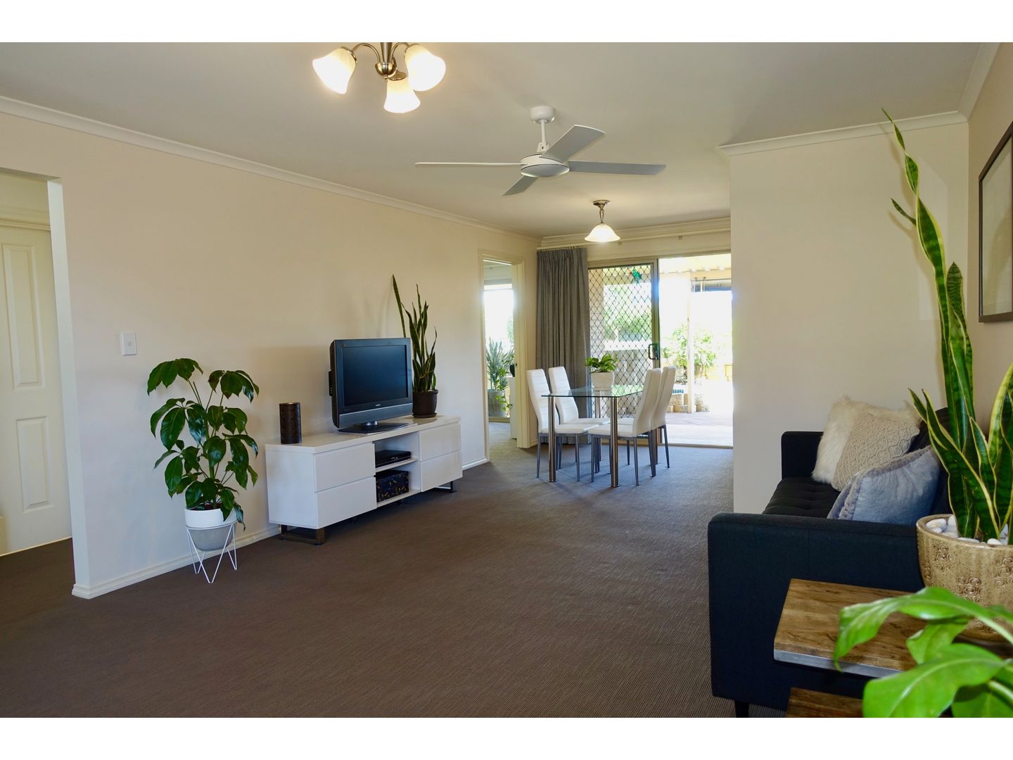 7/164 Hub Drive, Aberfoyle Park SA 5159, Image 2