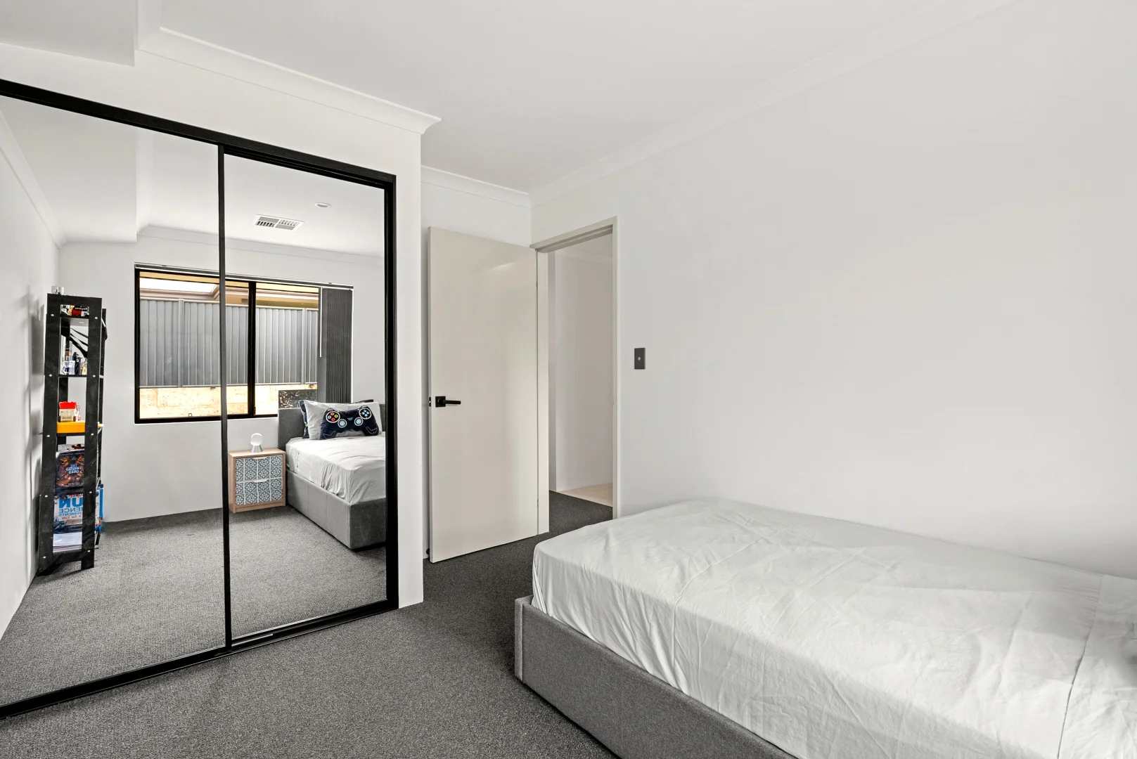 Additional image 16 of 15 COLOSSEUM ENTRANCE, Baldivis WA 6171