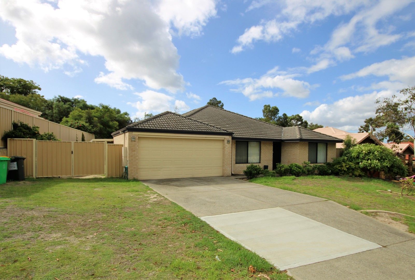 4 bedrooms House in 17 Galway Boulevard AUSTRALIND WA, 6233