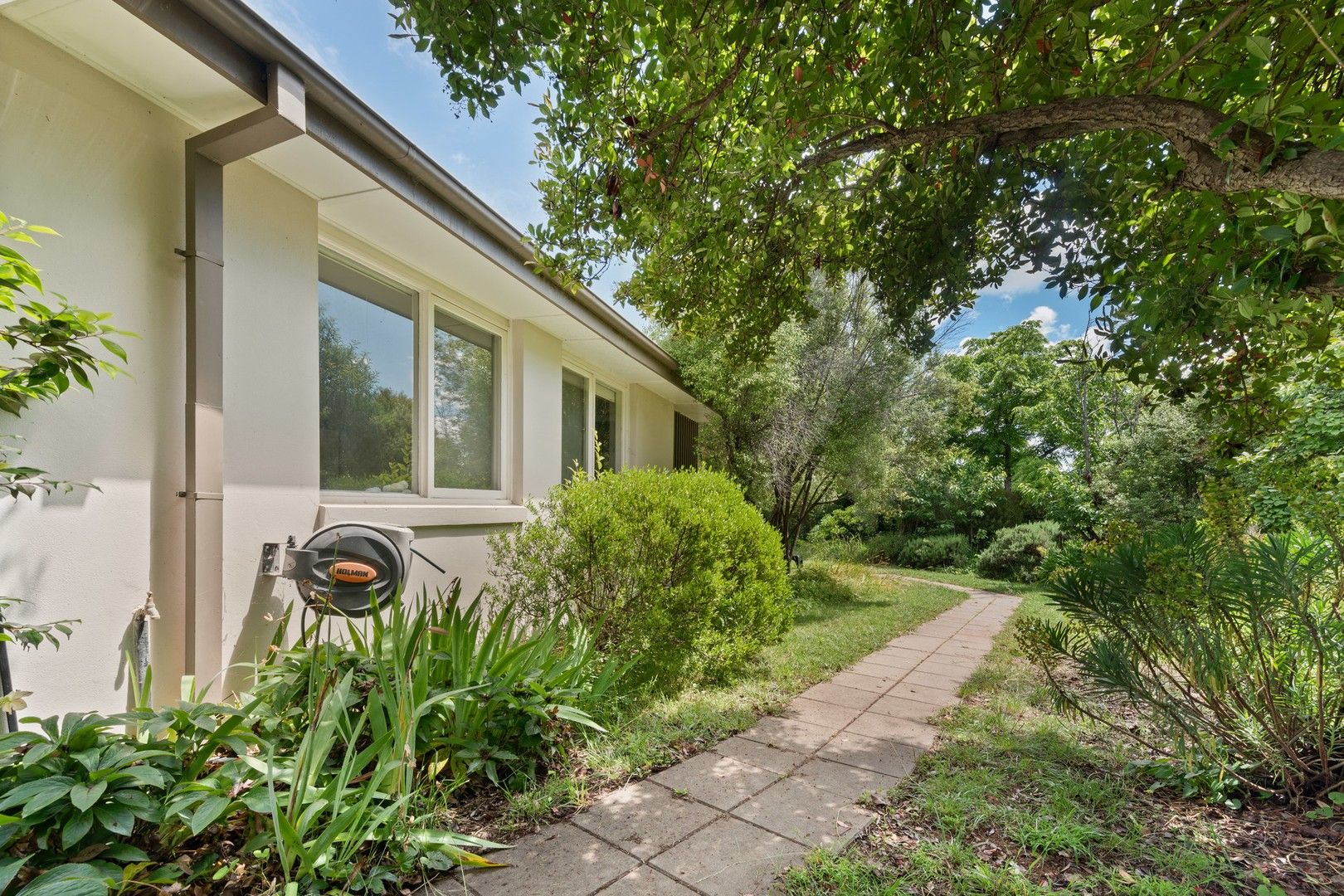 3 bedrooms House in 80 Morgan Crescent CURTIN ACT, 2605