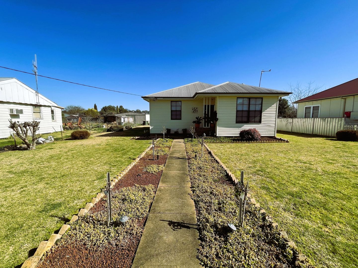 51 Waddell Street, Canowindra NSW 2804 Domain