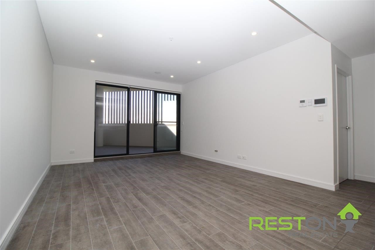 401/7 Balmoral Street, Blacktown NSW 2148, Image 2