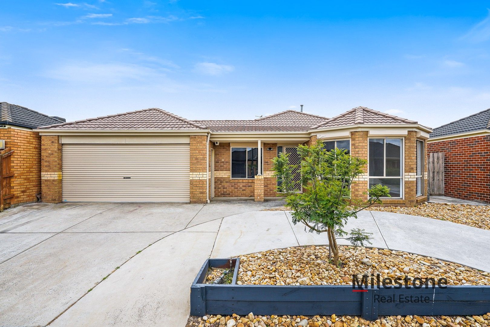 4 bedrooms House in 83 Storey Drive PAKENHAM VIC, 3810