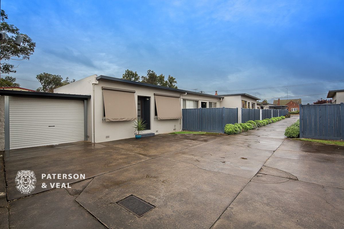 12/1110 Gregory Street, Lake Wendouree VIC 3350, Image 2