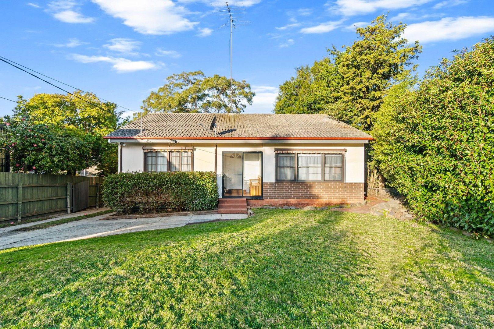 3 bedrooms House in 70 Haywood Street MORWELL VIC, 3840