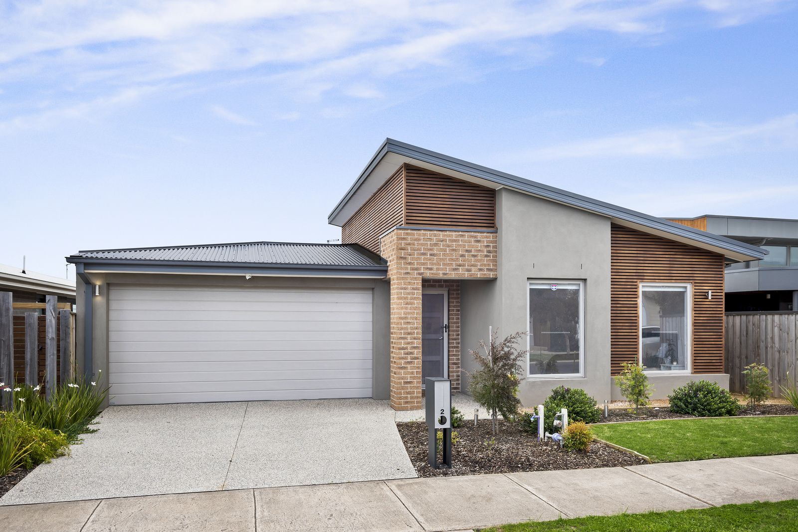 4 bedrooms House in 2 McLean Street TORQUAY VIC, 3228