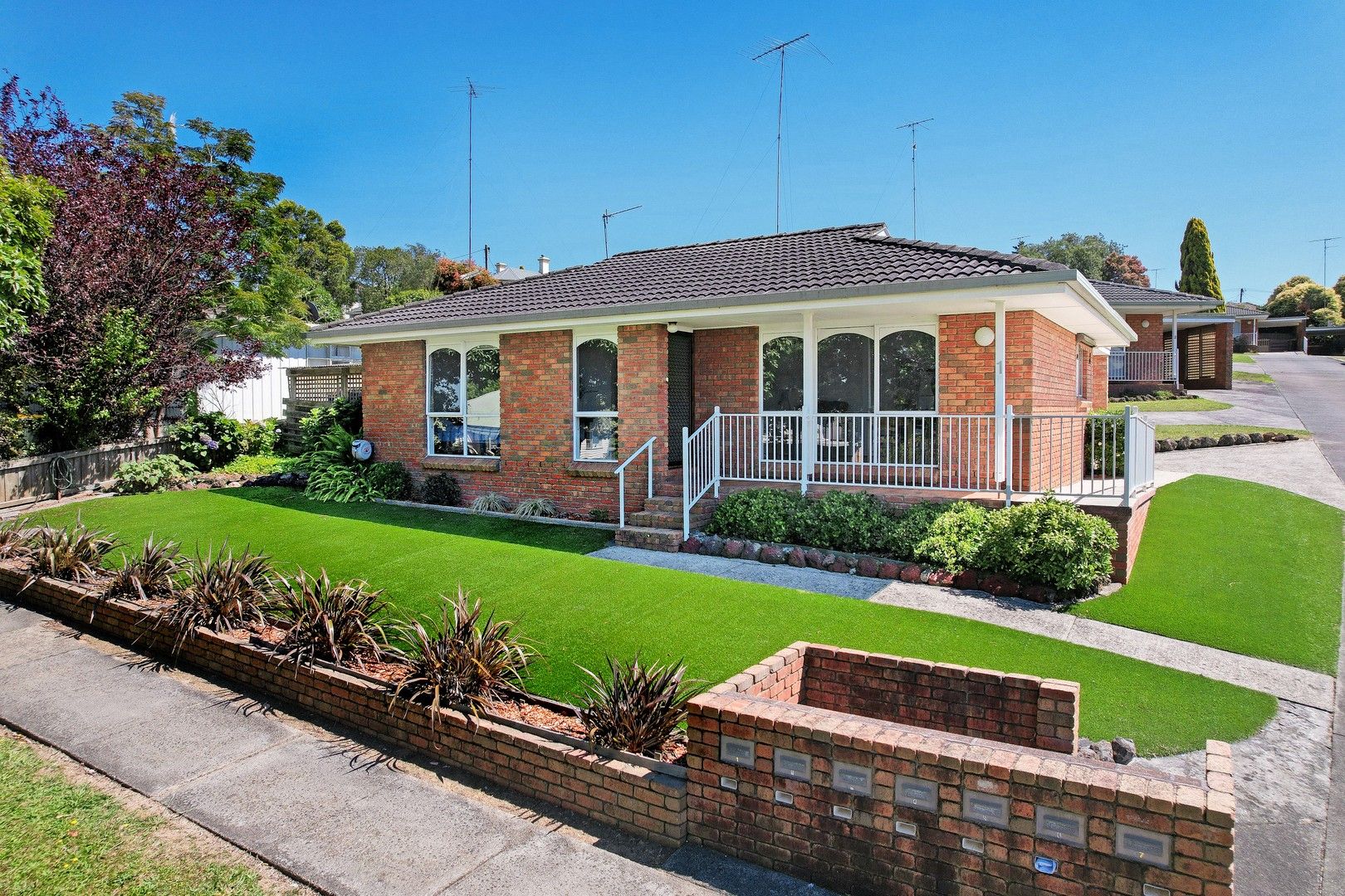 2 bedrooms House in 1/37 Clifford Street WARRAGUL VIC, 3820