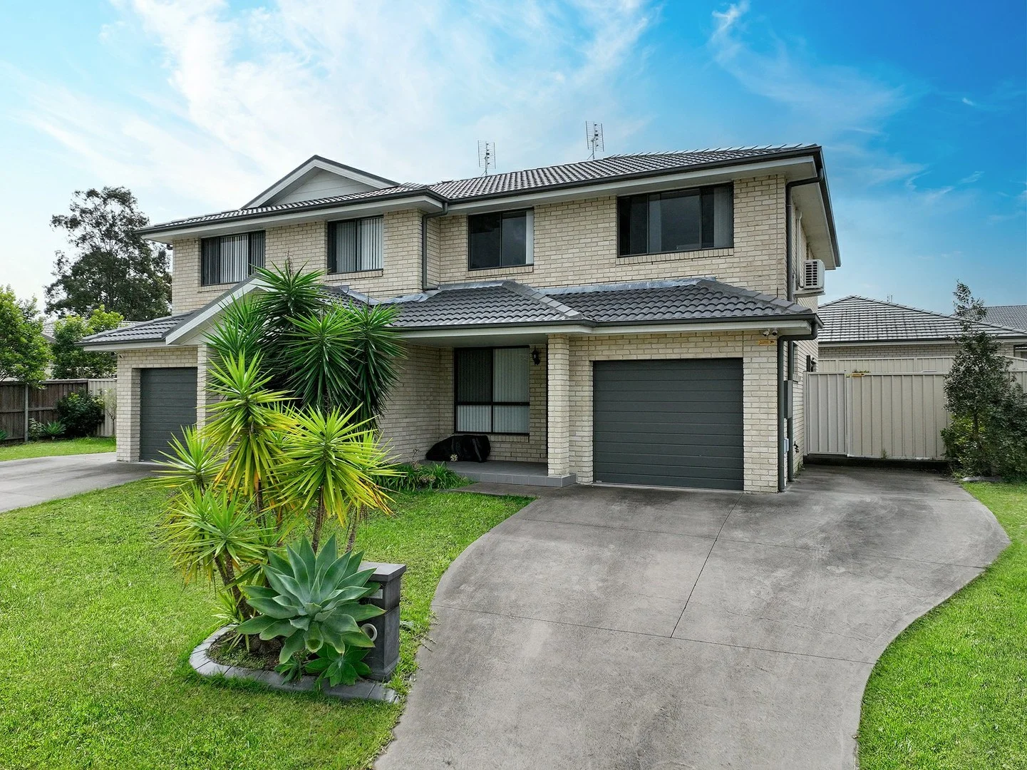 2/3 Pioneer Road, Singleton NSW 2330