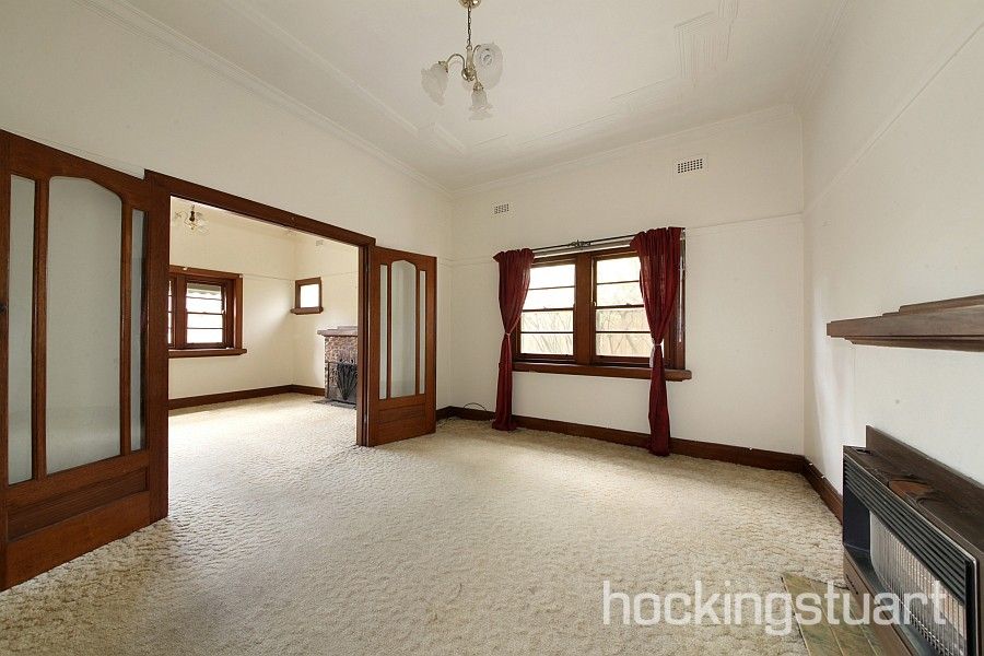 Sold 8 Camperdown Street, Brighton East VIC 3187 on 10 Nov 2015