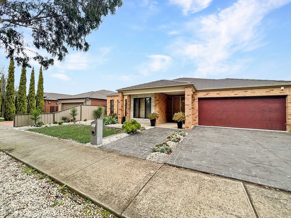 11 Inglewood Drive, Burnside Heights VIC 3023 House For Rent Domain