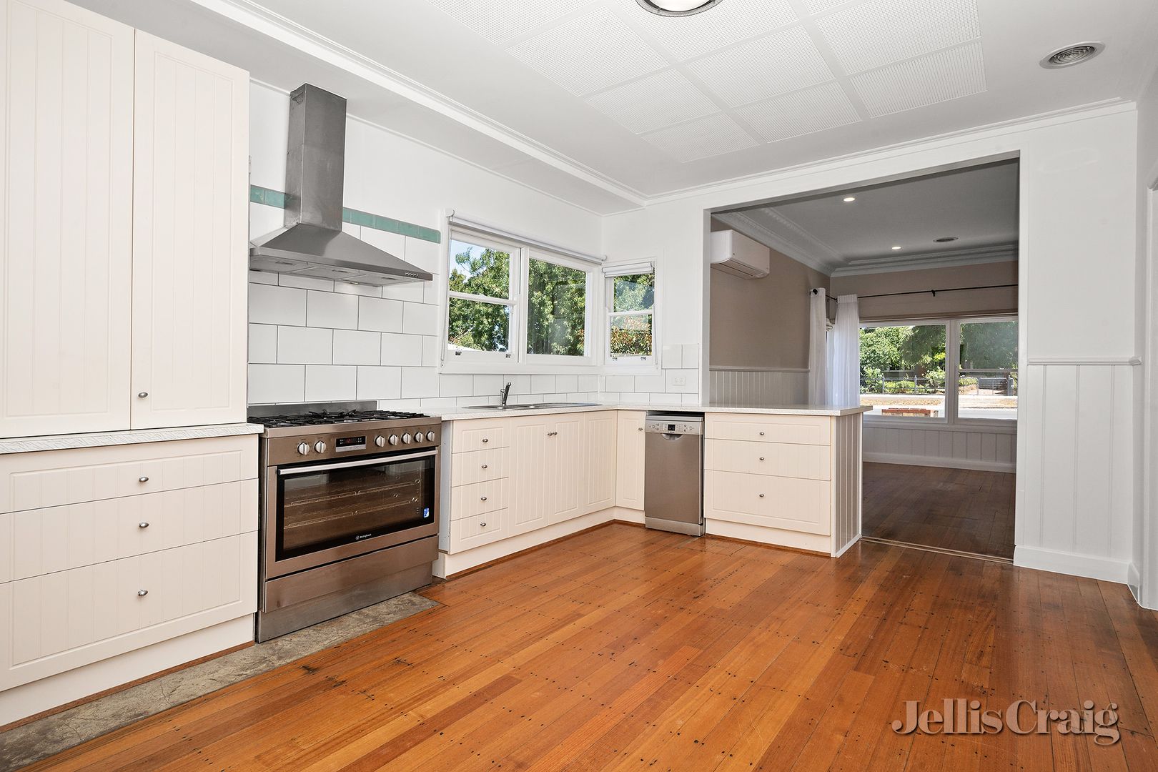 1B Campbells Crescent, Redan VIC 3350 House For Rent 400 Domain