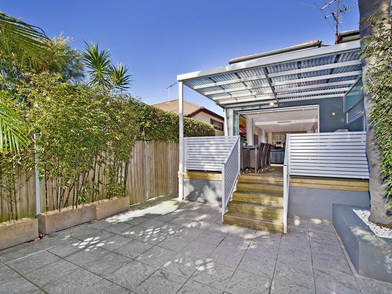 26 Lancaster Road, DOVER HEIGHTS NSW 2030, Image 2
