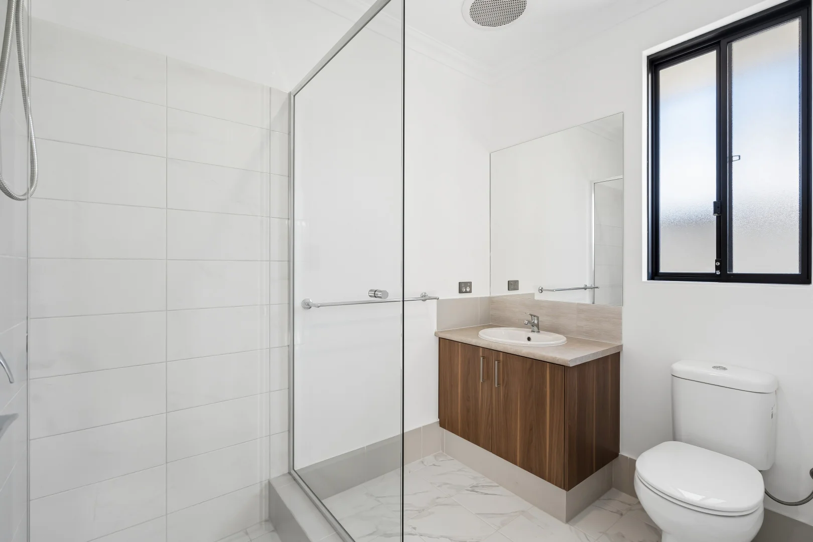 Additional image 12 of 2A Holeywell Street, Maddington WA 6109