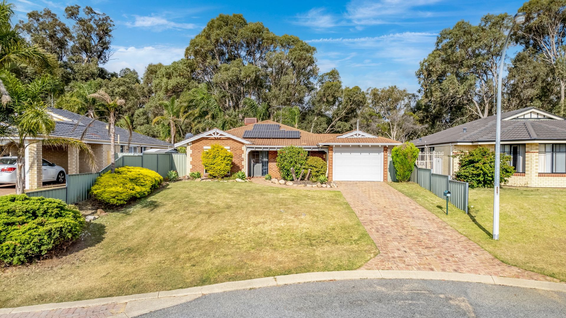 39 Sunningdale Chase, Meadow Spring Property History & Address