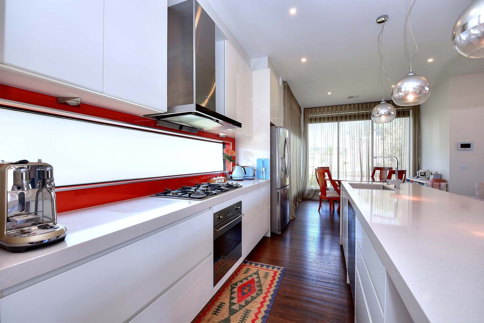 3 bedrooms Townhouse in 63A Townsend Street GLEN WAVERLEY VIC, 3150