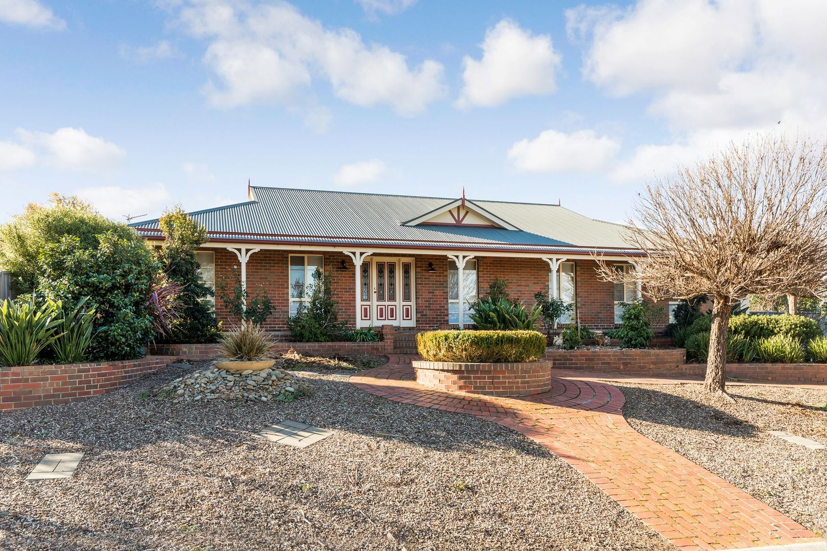 4 bedrooms House in 78 Mistletoe Street GOLDEN SQUARE VIC, 3555