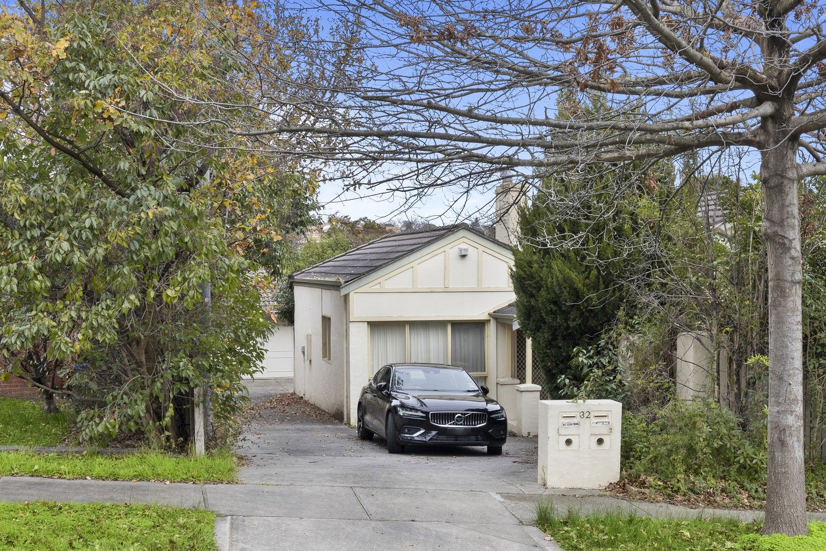 3 bedrooms Apartment / Unit / Flat in 2/32 Ruby Street BALWYN VIC, 3103