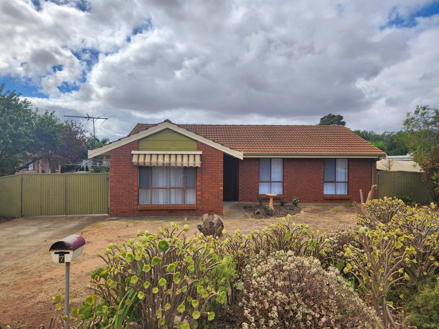 7 Knight Street, Murray Bridge SA 5253 House For Rent 425 Domain