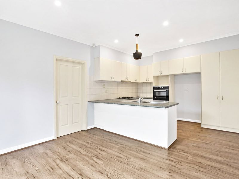 2/60 Chadstone Road, Malvern East VIC 3145, Image 2