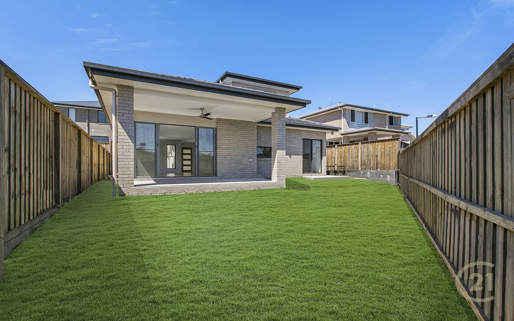 42 Brockman Drive, Upper Kedron Property History & Address Research