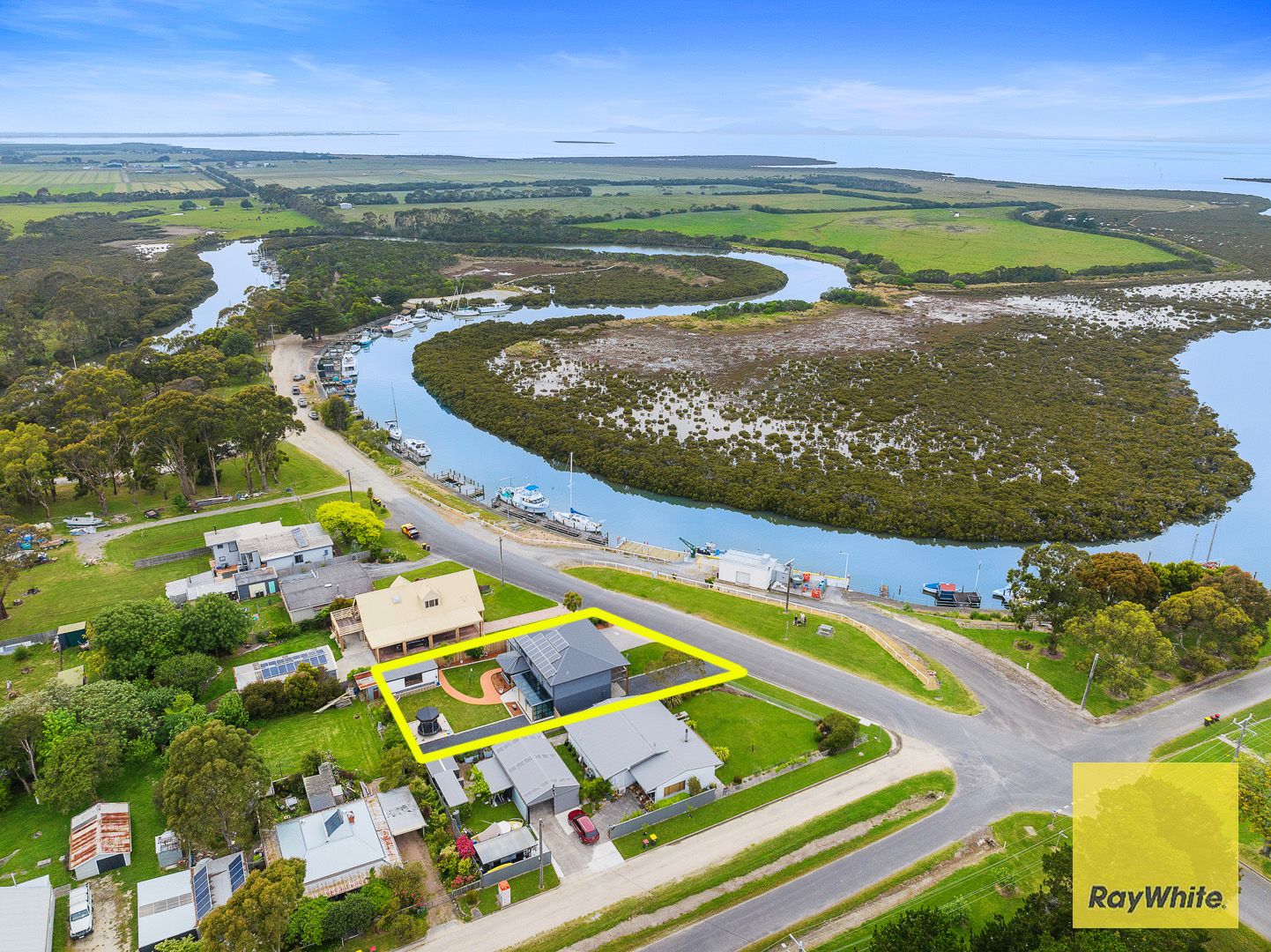 3 Fishermans Way, Port Franklin VIC 3964, Image 2