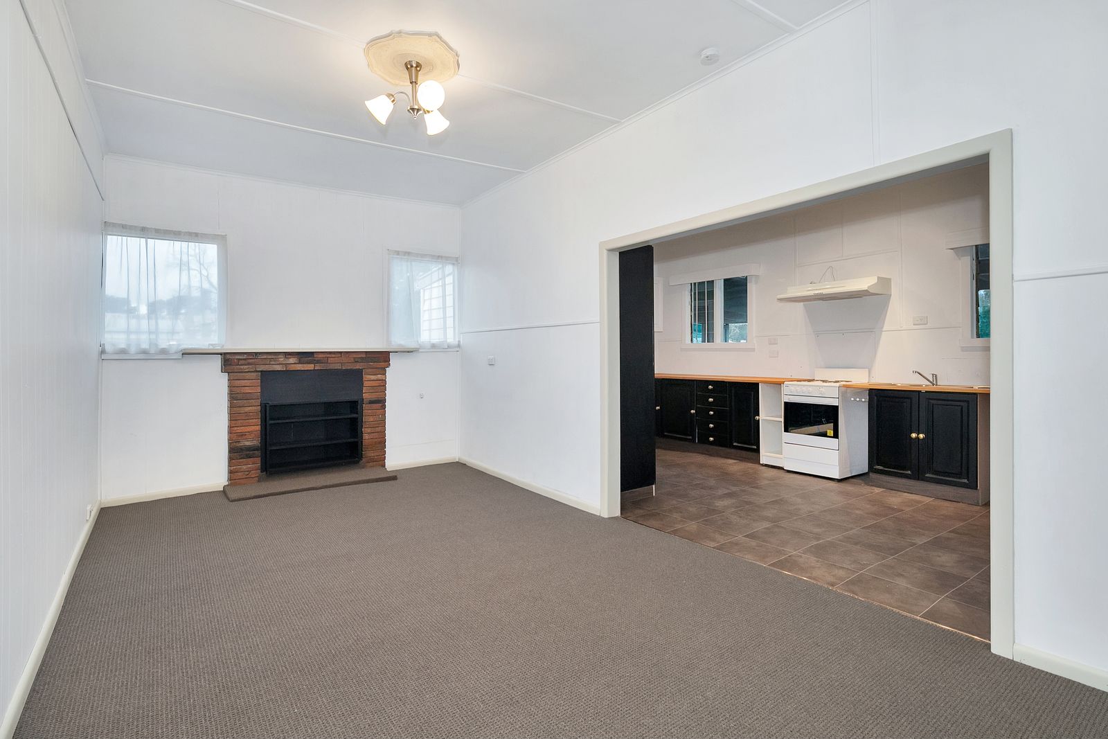 7 Osborne Street, Skipton VIC 3361, Image 2