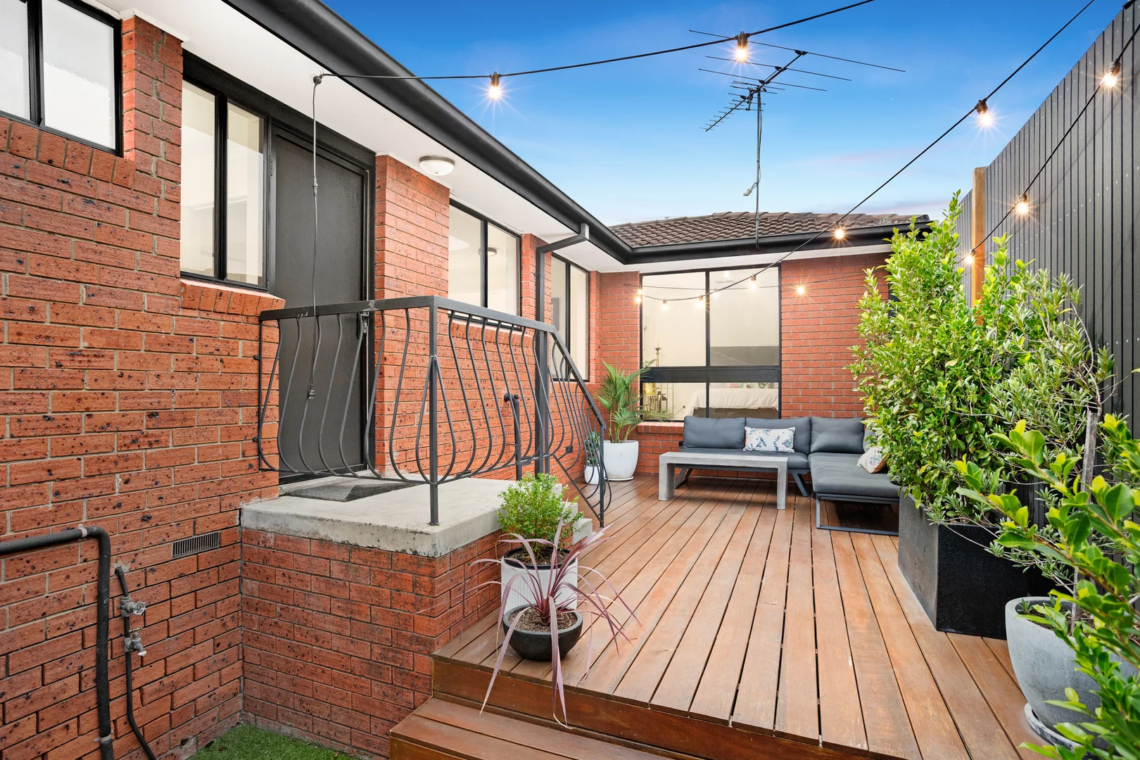 Additional image 11 of 2/23 Edwards Street, Burwood VIC 3125