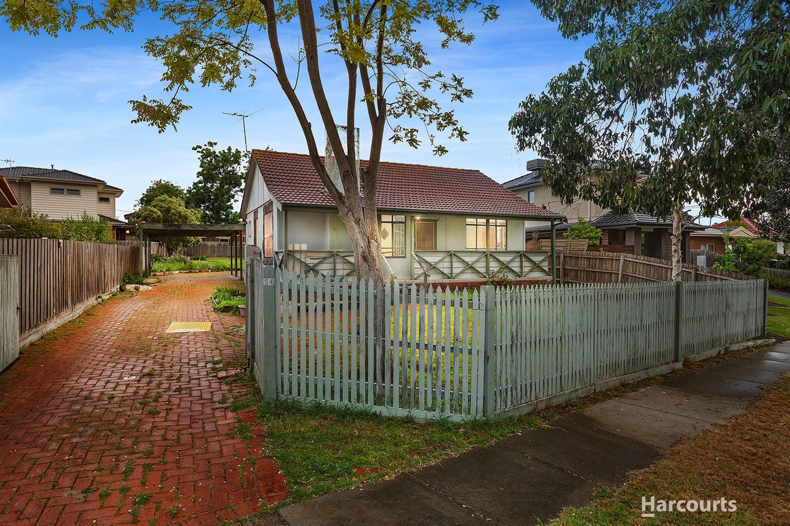 14 Woonah Street, Chadstone VIC 3148, Image 0