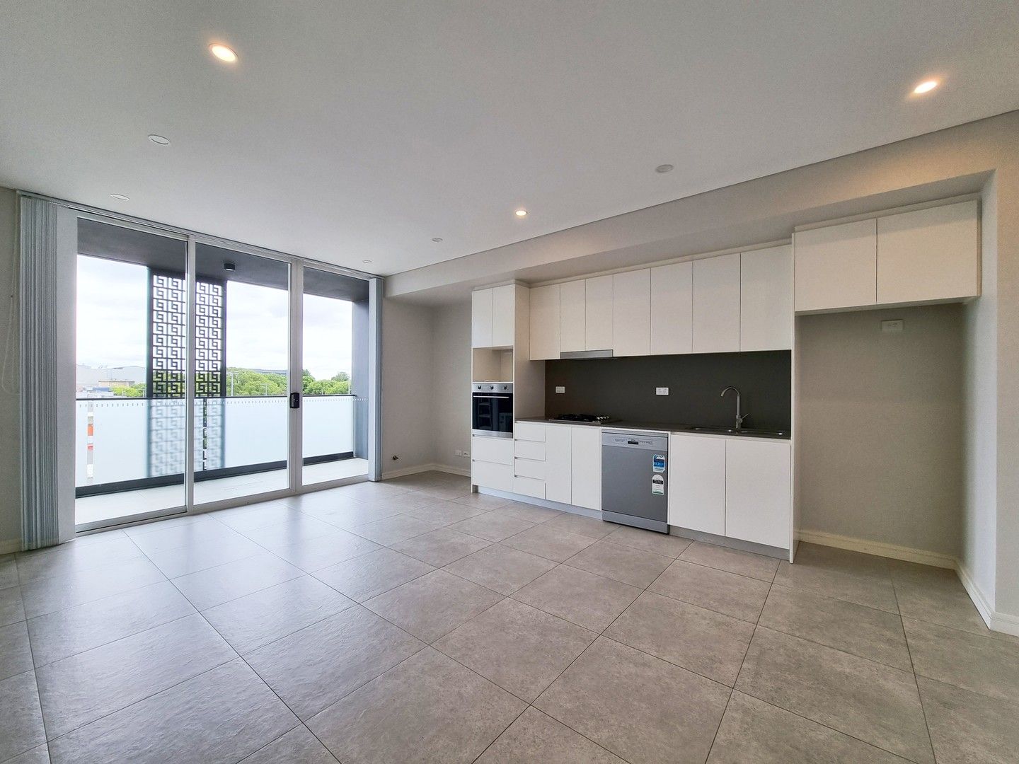 1 bedrooms Apartment / Unit / Flat in 17/49-51 Anglo Road CAMPSIE NSW, 2194