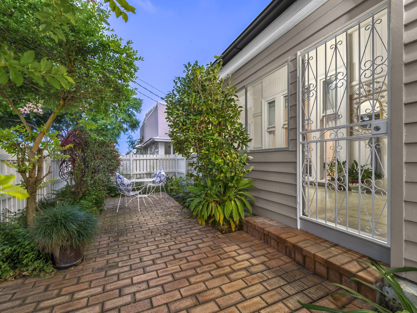 21 Blakeney Street, Highgate Hill QLD 4101, Image 1