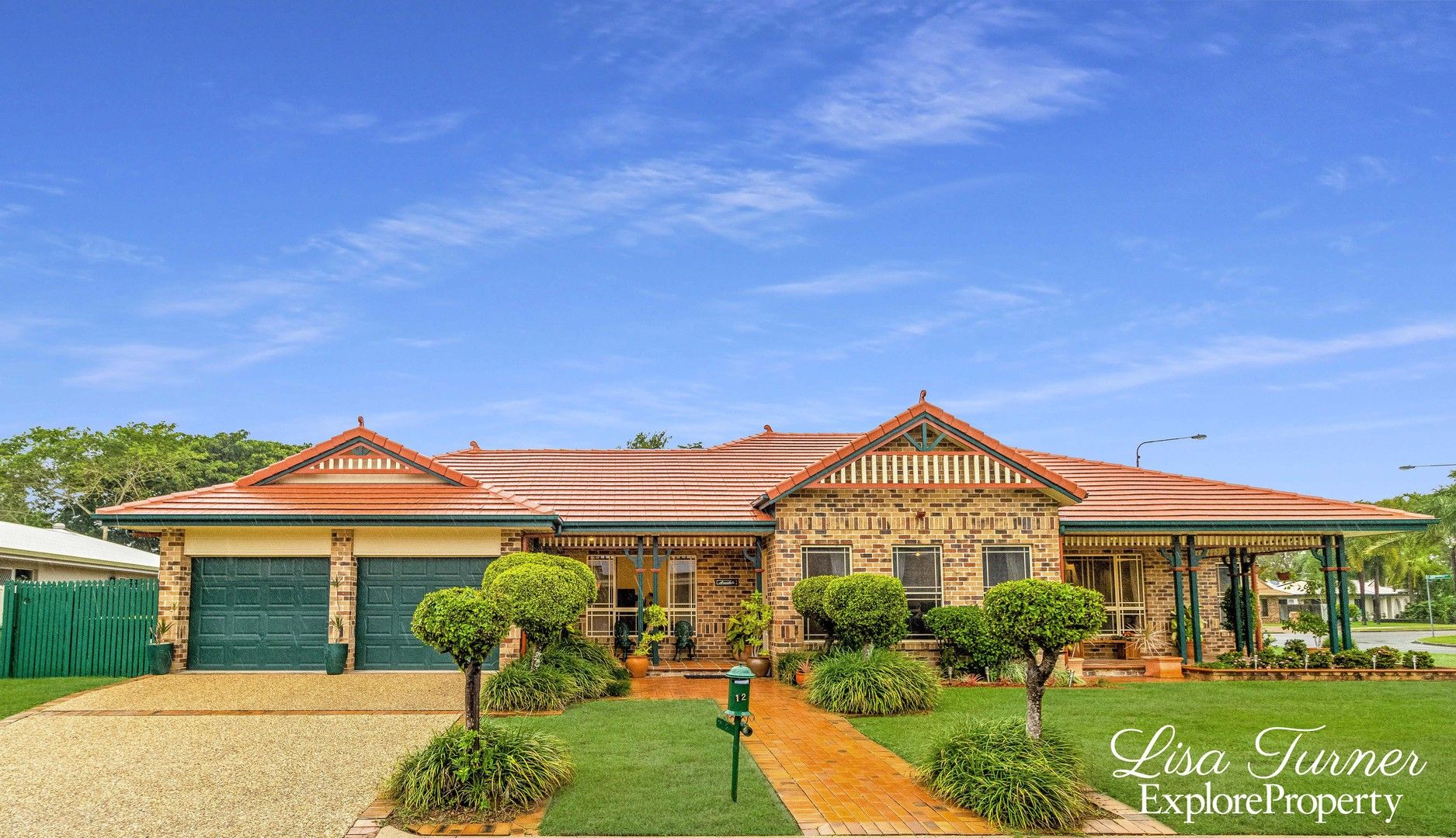 4 bedrooms House in 12 Coolullah Court ANNANDALE QLD, 4814