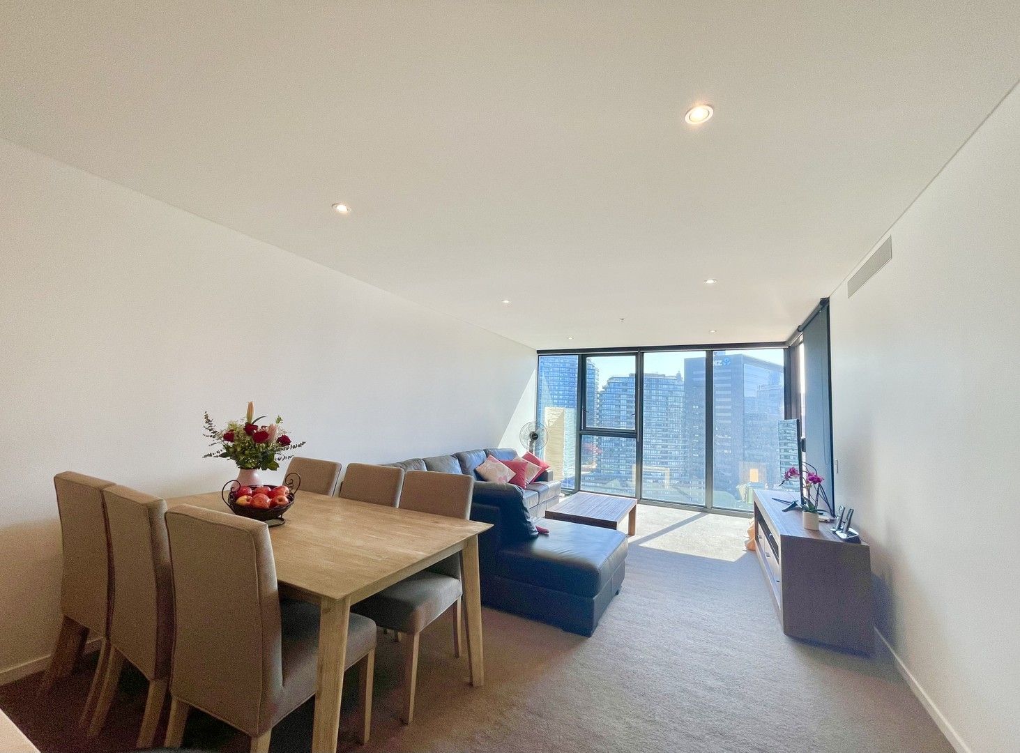 2 bedrooms Apartment / Unit / Flat in 1804/1 Point Park Crescent DOCKLANDS VIC, 3008