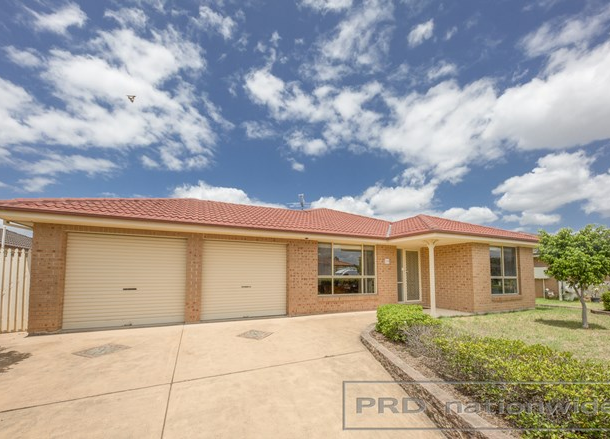 34 Coburn Circuit, Metford NSW 2323