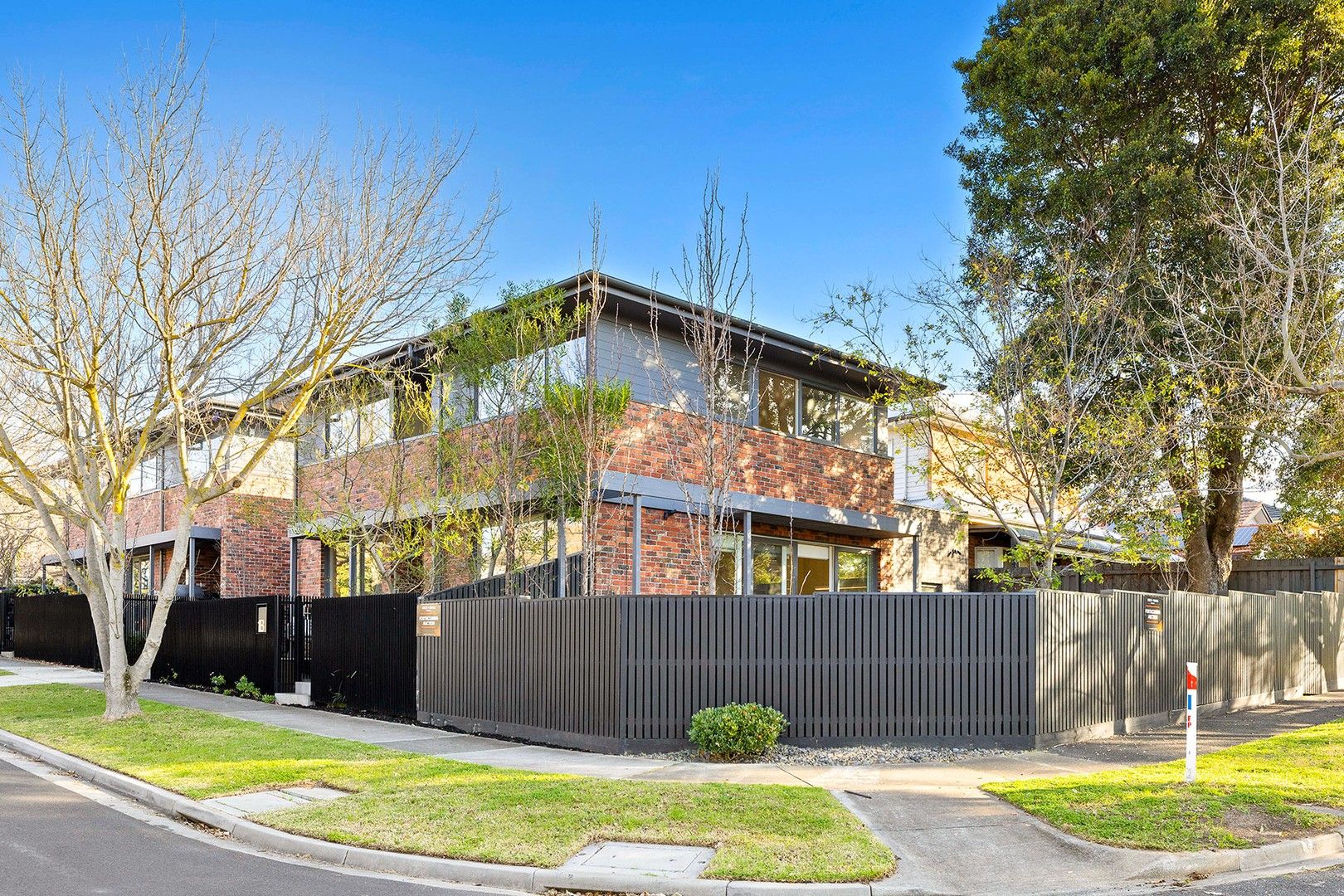 1B Carrington Grove, Brighton East VIC 3187, Image 0