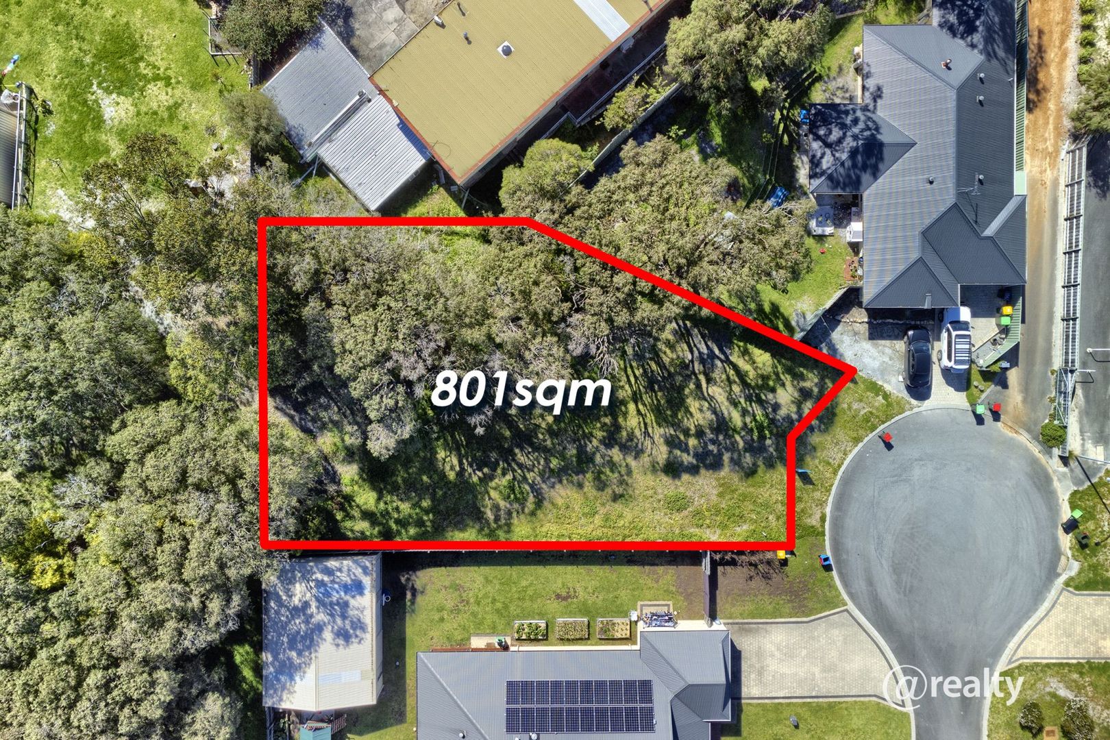 3 Finch Court Little Grove WA 6330 Domain