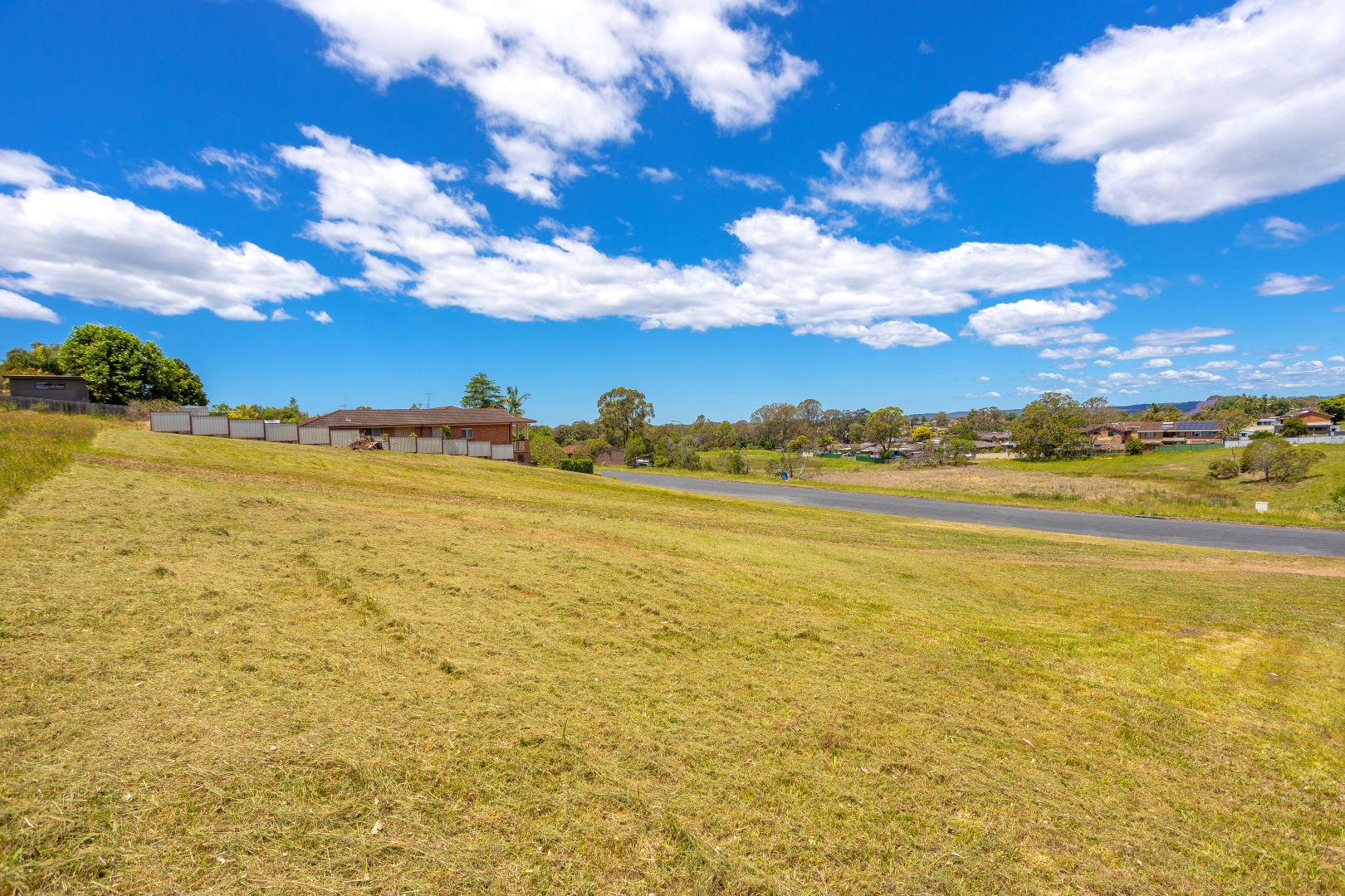 6 Killawarra Drive, Taree NSW 2430, Image 2