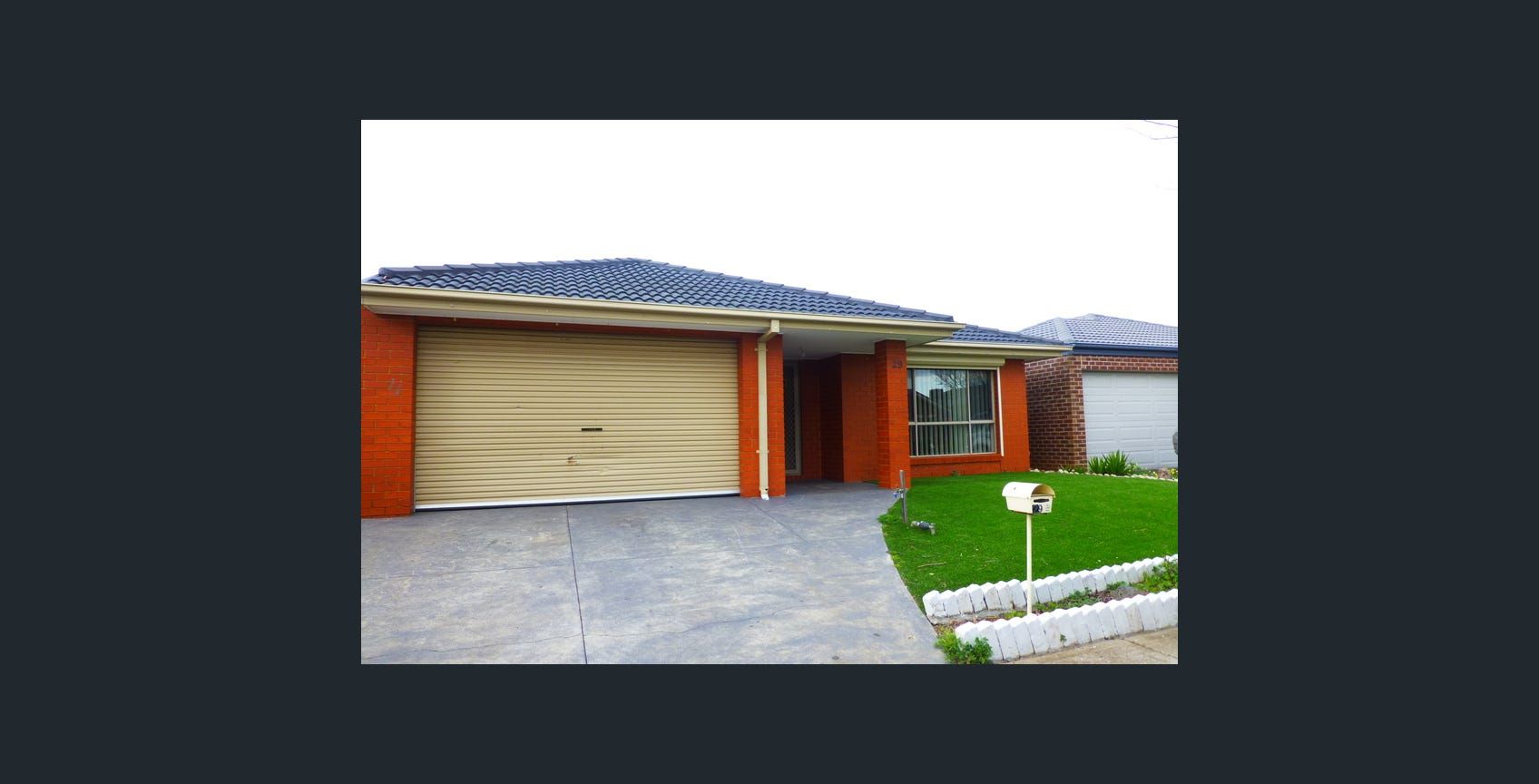 4 bedrooms House in 29 emperor parade TARNEIT VIC, 3029